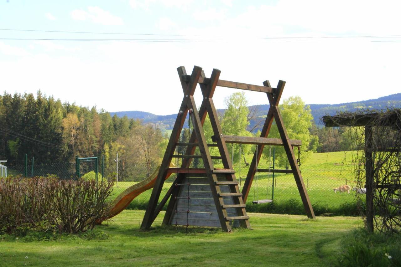 Statek Křížové pole Appartamento Vyšší Brod Esterno foto
